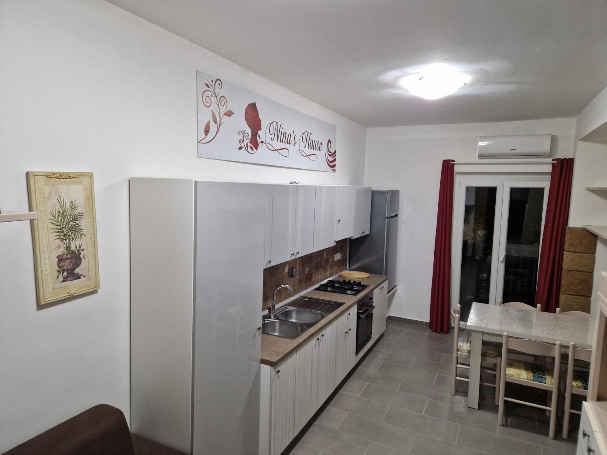 Nina'S House 2 A 300 Metri Dal Mare Apartamento Santa Caterina Dello Ionio Marina Exterior foto